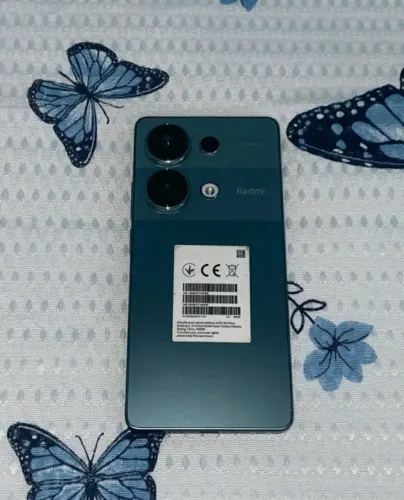 Vendo redmi note 13 pro muito conservado praticamente novo câmera de 200 megapixels 256 gb