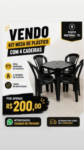Vendo Kit de mesa quadrada com 4 cadeiras 