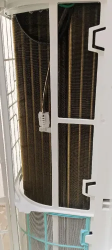 Ar condicionado inverter Midea 23 mil BTUs , bem novo