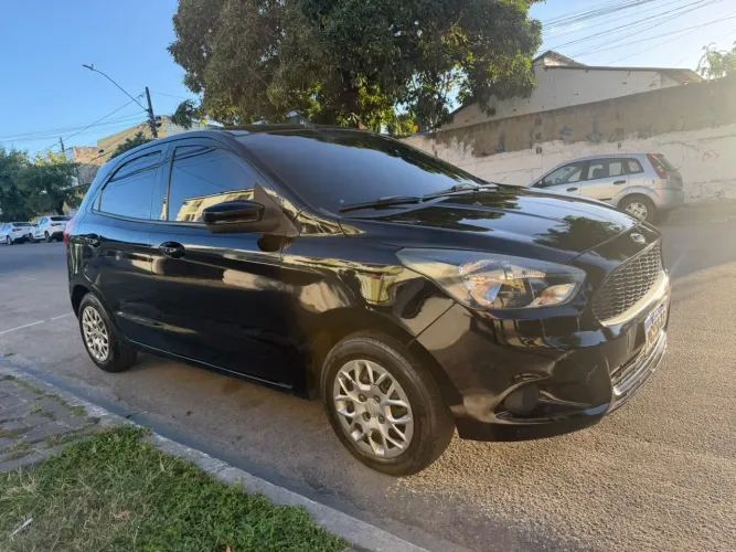 Chevrolet Onix JOY Hatch 1.0 8V Flex Mec. 4P 2018