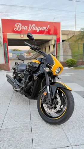 Boulevard M1800R BAIXO KM IMPECAVEL