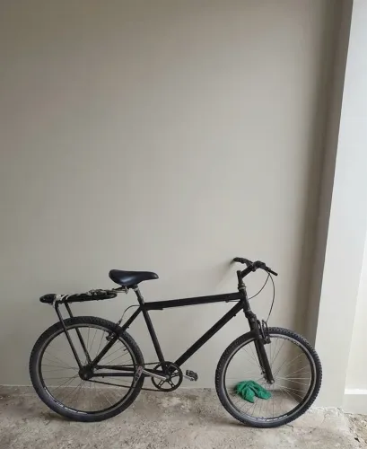 Vendo ou troco bicicleta aro 26 boa