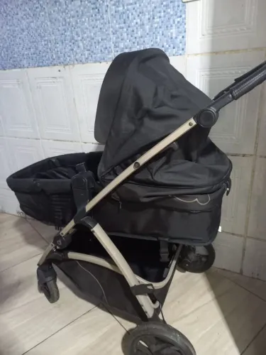 Carrinho de Bebê Estilo Moisés Premium - Excelente Estado