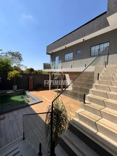 CASA ALTO PADRÃO COM SALA COMERCIAL NO CRIMEIA LESTE - GOIÂNIA GO