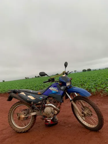 Moto bem conservada 