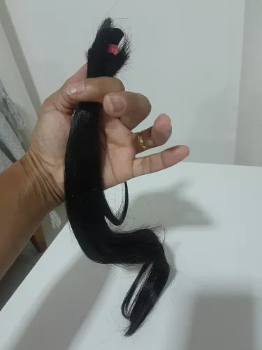 Cabelo humano castanho