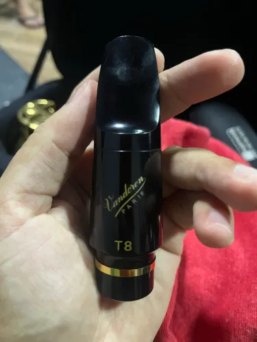 Boquilha Vandoren V16 T8 - Sax Tenor