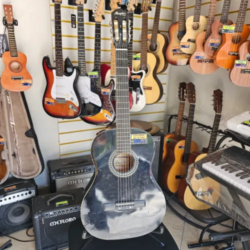 VIOLÃO DE NYLON IDEAL PARA INICIANTES