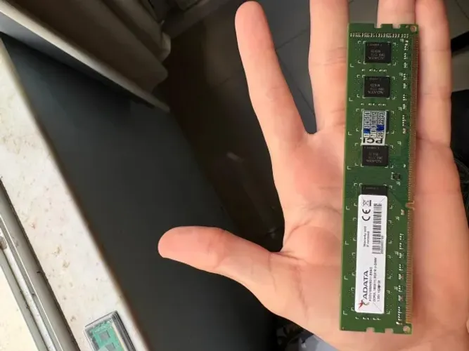 Memória RAM 2x8GB DDR3 1600MHz para PC  - Vendo Juntas ou Separadas