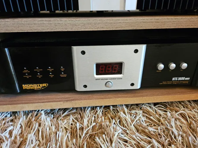Monster Power HTS 3600 MKII - Condicionador de Energia