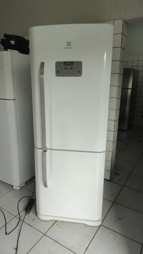 Geladeira Eletrolux Frost Free