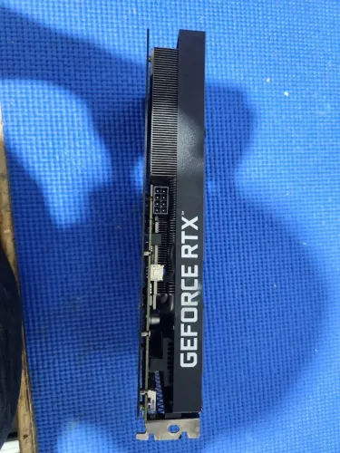 Placa de Vídeo RTX 3050 8GB - Precisa de Manutenção 