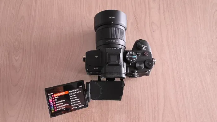 Câmera Mirrorless Sony A7V Fulframe 4k 33MP + Acessórios