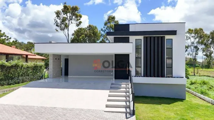 Casa Nova Recém-Construída com piscina privativa condomínio as margens da BR