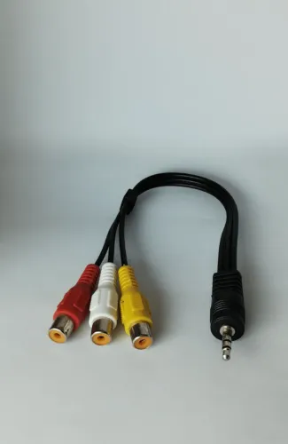 Cabo Adaptador P2 / P3 (3.5mm) para 3 RCA Fêmea - Áudio e Vídeo