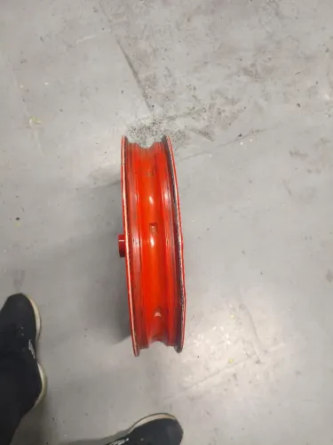 Roda MT 03 com trinca