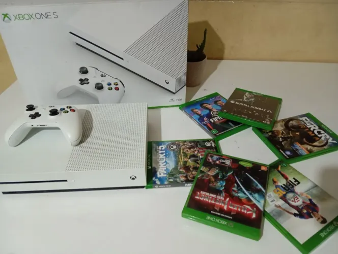 XBOX ONE S 1T MEMÓRIA