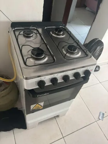 Vendo Fogão 4 bocas