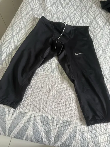Calça Nike unissex 