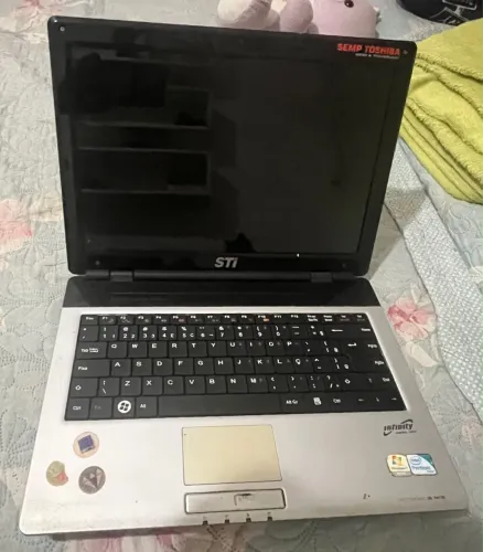Notebook STI Semp Toshiba- ENTREGA A DOMICÍLIO