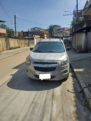 Chevrolet Spin Advantage 1.8 8V Econo.flex 5P Aut. 2015