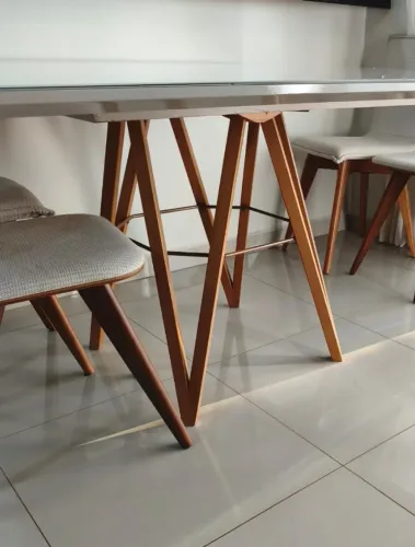 Mesa de jantar quadrada vidro de 8mm 4 cadeiras cor off white