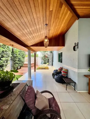 Casa para venda no condomínio Jardims Barcelona