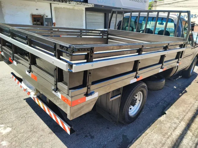 Ford F-350 3.9 8V Turbo Diesel Mec. 2001