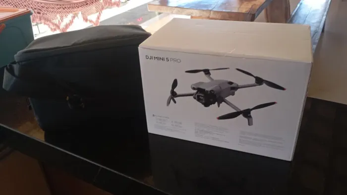 Drone dji Mini 5 pro excelente