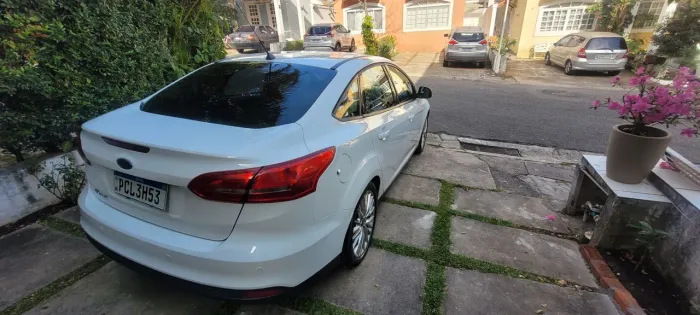 Ford Focus Fastback Se/se Plus 2.0 Flex Aut. 2018