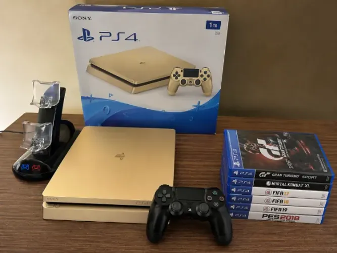 PlayStation4 1tb ( versão DOURADA slim)