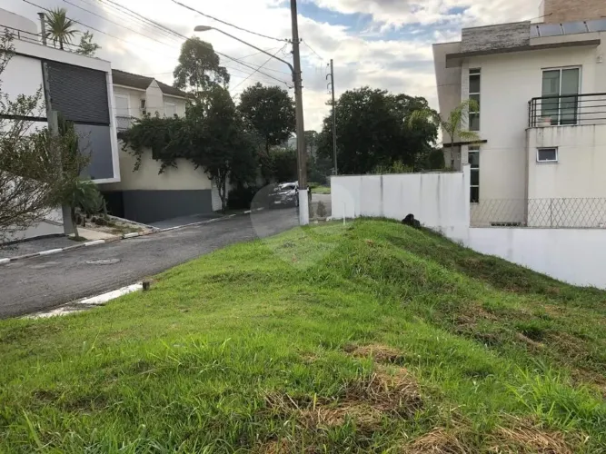 Terreno à venda em Horto florestal - SP