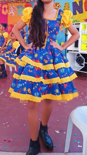  menina xadrez 