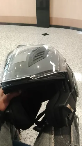 Capacete avanger do momento 