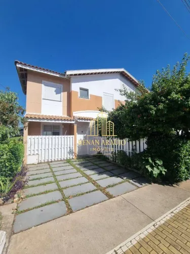 CASA COM 2 QUARTOS PARA LOCAÇÃO NO CONDOMÍNIO DOS PÁSSAROS VILA PARQUE
