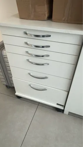 Vendo carrinho odontológico