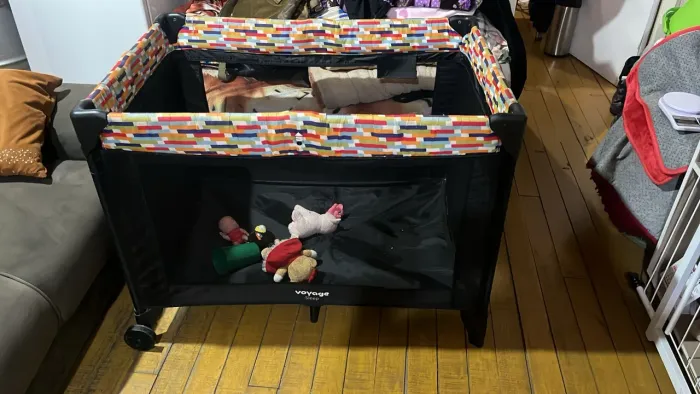 Cercado infantil berço com colchão