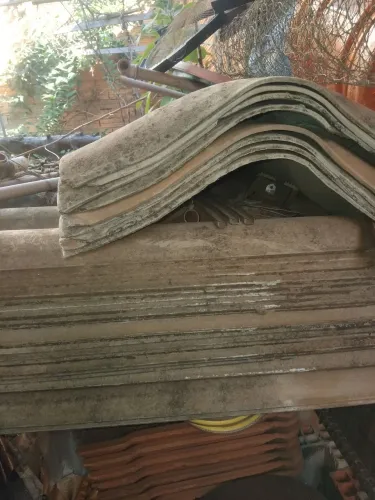 Telha fibrocimento/eternit usada 18 telhas 366x110,  8 comunheira, 18 183x110 de 6mm