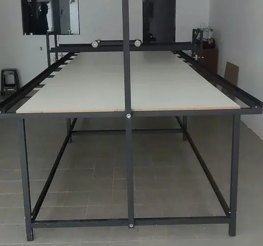 SERIGRAFIA EQUIPAMENTO MESA ABERTA PARA IMPRESSÃO DE CAMISETAS COM CARRINHO DE FLASH CURE 