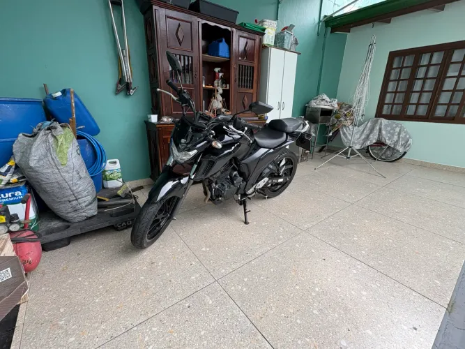 Fazer 250 2021