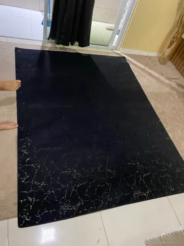 Vendo tapete preto