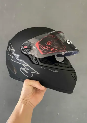 Capacete GT Classic Fw3 / NOVO NA CAIXA