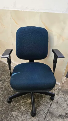 Vendo cadeira escritorio