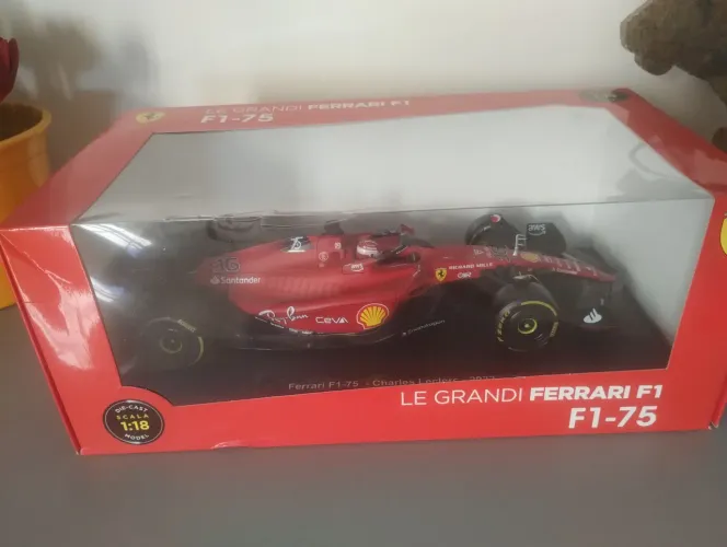 1/18 Formula 1 Ferrari F1-75 Charles Leclerc 2022