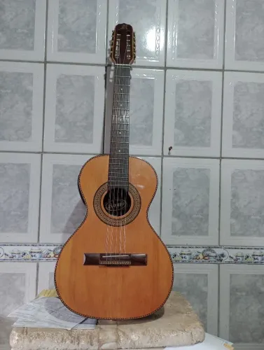 Viola caipira Rossini presença Brasil 215