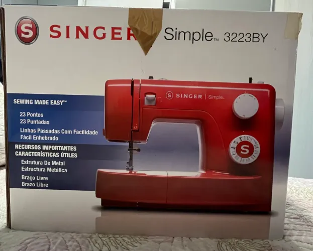 Máquina de costura Singer