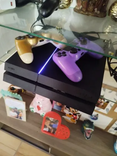 PS4