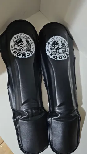 Caneleira Muay Thai
