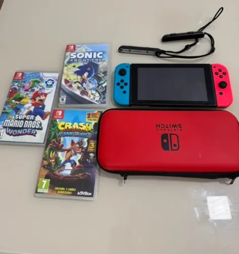 ? Nintendo Switch Completo + 3 Jogos e Case | Excelente Estado 