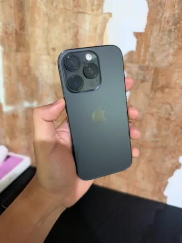 iPhone 16 pro 512gb